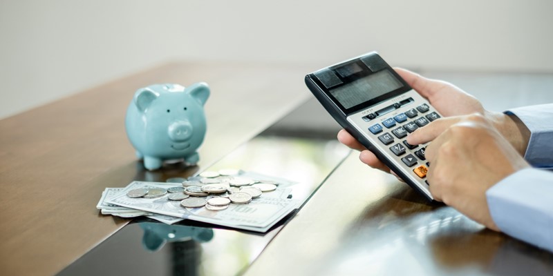 Een dga krijgt na twee jaar pensioenuitkeringen ineens 'het besef' dat uitkeren niet nodig was. Er volgt een naheffing van ruim een miljoen euro. De dga bereikte in juni 2015 de pensioengerechtigde